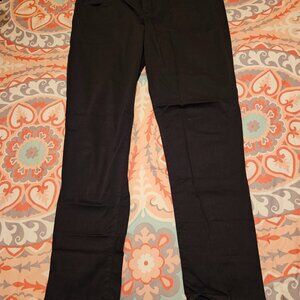 Lilly Pulizer Size 16 Worth Skinny black jeans.